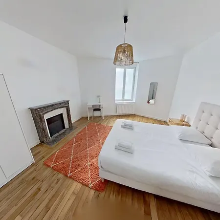 Amansis Grand T2 Jardin Proche Gare לה מאנש