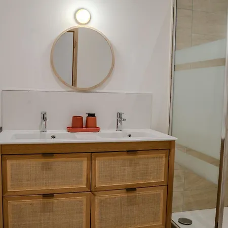 דירה Amansis Grand T2 Jardin Proche Gare לה מאנש