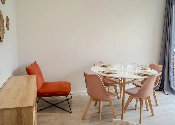 Amansis Grand T2 Jardin Proche Gare